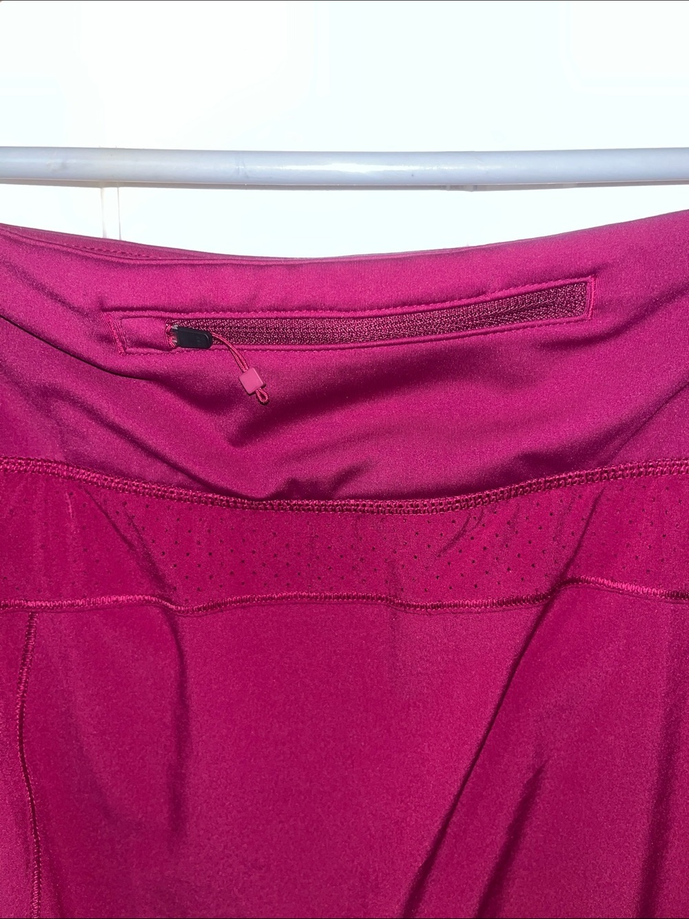 Athleta Magenta Skort XL Athletic Golf Tennis Skirt Zip Pocket - Picture 3 of 5